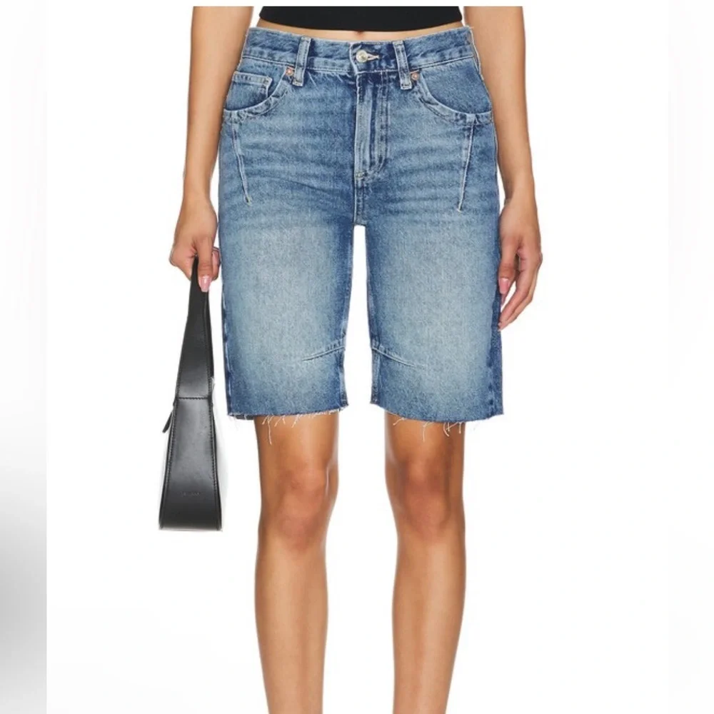 NWT Free People Ghost Town high rise Long jorts Short size 32